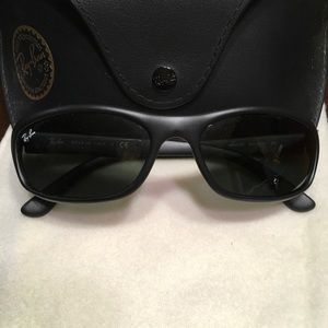 Original Ray Ban model 4115 black mate frame